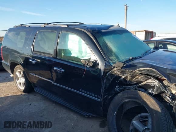 2012 Chevrolet Suburban LTZ z VIN 1GNSKKE75CR133445, wystawiony jako IAAI lot #41590306 z przebiegiem 203 592 mil mil oraz . Historia ofert i sprzedaży dostępna na DreamBid. Obrazek 11.