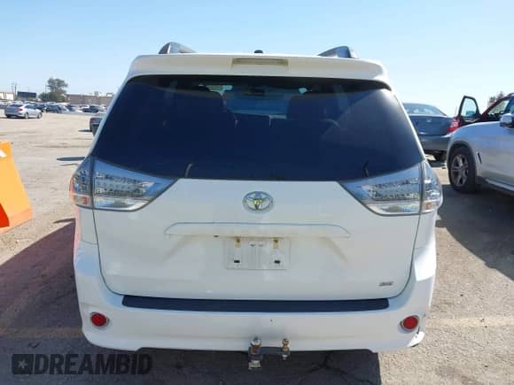 2016 Toyota Sienna SE with VIN 5TDXK3DC0GS702003, listed as a IAAI auction lot 41957604 with 41,409 mi miles and . Bid and sale history available at DreamBid. Image 17.