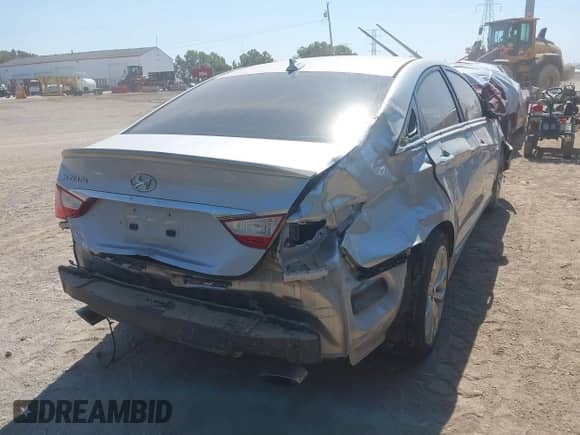 2013 Hyundai Sonata Limited с VIN 5NPEC4AC5DH587219, выставлен на аукционе IAAI как лот 43202000 с пробегом 114 959 миль миль и . История ставок и продаж доступна на DreamBid. Изображение 4.