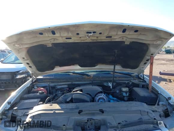 2007 Chevrolet Tahoe LT z VIN 1GNFC13J47R401432, wystawiony jako IAAI lot #43365042 z przebiegiem 216 974 mil mil oraz . Historia ofert i sprzedaży dostępna na DreamBid. Obrazek 10.