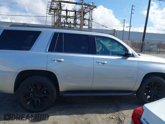 2020 Chevrolet Tahoe LS с VIN 1GNSCAKC2LR227856, выставлен на аукционе IAAI как лот 42246510 с пробегом 55 132 миль миль и . История ставок и продаж доступна на DreamBid. Изображение 14.
