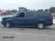 2008 Chevrolet Suburban LTZ с VIN 1GNFC16078R158042, выставлен на аукционе IAAI как лот 42179750 с пробегом 213 872 миль миль и . История ставок и продаж доступна на DreamBid. Изображение 14.