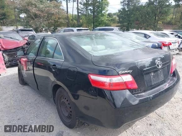 2009 Toyota Camry z VIN 4T4BE46K99R073336, wystawiony jako IAAI lot #43314641 z przebiegiem 239 692 mil mil oraz . Historia ofert i sprzedaży dostępna na DreamBid. Obrazek 3.