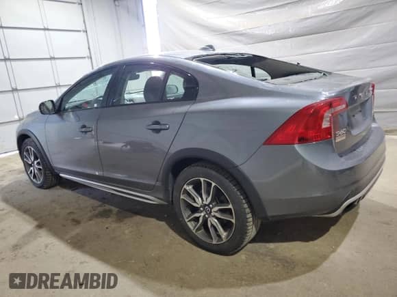 2016 Volvo S60 T5 Platinum с VIN YV4612UM8G2000243, выставлен на аукционе Copart как лот 69091645 с пробегом 107 533 миль миль и Списание • Salvage title. История ставок и продаж доступна на DreamBid. Изображение 2.