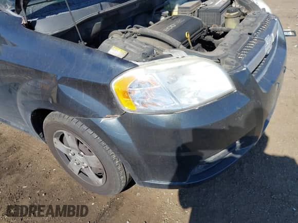2011 Chevrolet Aveo 1LT with VIN KL1TD5DEXBB220877, listed as a IAAI auction lot 42747354 with Not provided miles and . Bid and sale history available at DreamBid. Image 6.