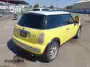 2004 MINI Hardtop with VIN WMWRC33424TJ62339, listed as a IAAI auction lot 43241929 with 147,645 mi miles and . Bid and sale history available at DreamBid. Image 4.
