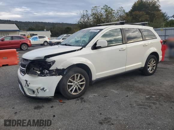 2014 Dodge Journey SXT with VIN 3C4PDDBG0ET178859, listed as a Copart auction lot 82475745 with 193,737 mi miles and Salvage title. Bid and sale history available at DreamBid. Image 1.