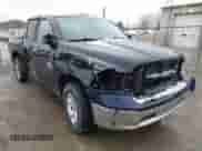 2018 Ram 1500 Big Horn z VIN 1C6RR7GGXJS115582, wystawiony jako IAAI lot #41722350 z przebiegiem 97 945 mil mil oraz . Historia ofert i sprzedaży dostępna na DreamBid. Obrazek 1.