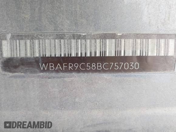 2011 BMW 5 Series 550i с VIN WBAFR9C58BC757030, выставлен на аукционе IAAI как лот 42426347 с пробегом 122 521 миль миль и . История ставок и продаж доступна на DreamBid. Изображение 9.