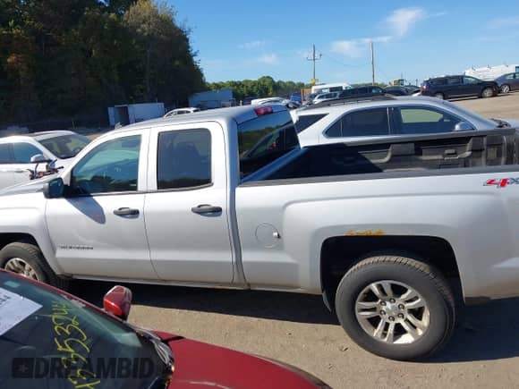 2014 Chevrolet Silverado 1500 LT z VIN 1GCVKREH5EZ211152, wystawiony jako IAAI lot #43367652 z przebiegiem 196 982 mil mil oraz . Historia ofert i sprzedaży dostępna na DreamBid. Obrazek 15.