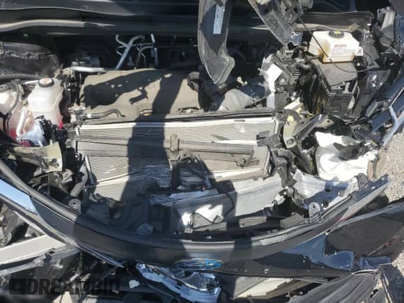 2023 Toyota Sienna XLE z VIN 5TDYRKEC7PS146572, wystawiony jako Copart lot #70752895 z przebiegiem 35 916 mil mil oraz Szkoda całkowita • Salvage title. Historia ofert i sprzedaży dostępna na DreamBid. Obrazek 12.