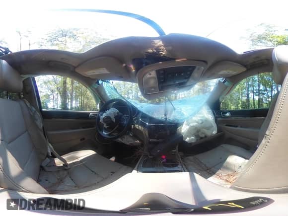 2020 Jeep Grand Cherokee Limited with VIN 1C4RJEBG0LC113851, listed as a IAAI auction lot 42802374 with 44,580 mi miles and . Bid and sale history available at DreamBid. Image 18.