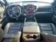 2021 Ram 1500 Rebel z VIN 1C6SRFLTXMN736483, wystawiony jako Copart lot #80688055 z przebiegiem 50 673 mil mil oraz Szkoda całkowita • Salvage title. Historia ofert i sprzedaży dostępna na DreamBid. Obrazek 8.