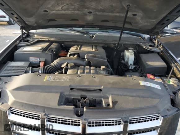 2009 Cadillac Escalade с VIN 1GYFC43529R226608, выставлен на аукционе Copart как лот 43647605 с пробегом 121 602 миль миль и Чистый • Clean title. История ставок и продаж доступна на DreamBid. Изображение 12.