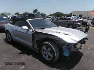 2016 Ford Mustang V6 z VIN 1FATP8EM6G5307016, wystawiony jako IAAI lot #41940022 z przebiegiem 88 196 mil mil oraz . Historia ofert i sprzedaży dostępna na DreamBid. Obrazek 1.