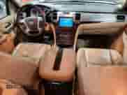 2011 Cadillac Escalade ESV Premium с VIN 1GYS4JEFXBR233831, выставлен на аукционе Copart как лот 81303735 с пробегом 145 714 миль миль и Списание • Salvage title. История ставок и продаж доступна на DreamBid. Изображение 8.