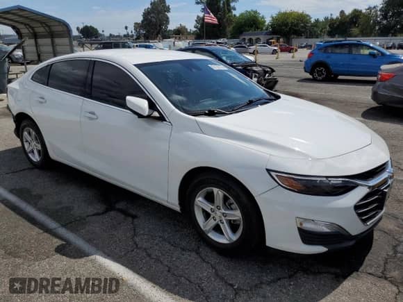 2020 Chevrolet Malibu LS with VIN 1G1ZC5STXLF111281, listed as a Copart auction lot 82130175 with 82,742 mi miles and Salvage title. Bid and sale history available at DreamBid. Image 4.
