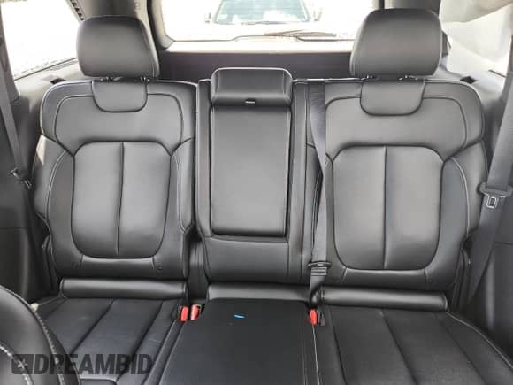 2024 Jeep Grand Cherokee Limited with VIN 1C4RJHBG5RC163087, listed as a Copart auction lot 65805715 with 8,627 mi miles and Salvage title. Bid and sale history available at DreamBid. Image 10.