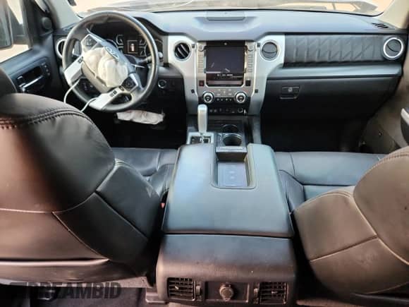 2020 Toyota Tundra Platinum с VIN 5TFGY5F15LX266288, выставлен на аукционе Copart как лот 81099515 с пробегом 124 933 миль миль и Списание • Salvage title. История ставок и продаж доступна на DreamBid. Изображение 8.