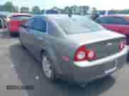 2012 Chevrolet Malibu LTZ z VIN 1G1ZG5E77CF164975, wystawiony jako IAAI lot #42513864 z przebiegiem 195 299 mil mil oraz . Historia ofert i sprzedaży dostępna na DreamBid. Obrazek 3.