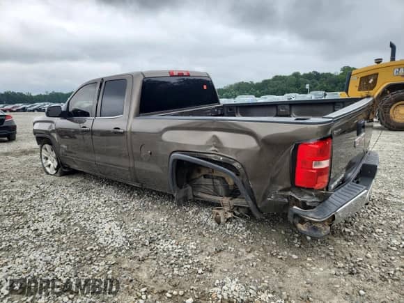 2014 GMC Sierra 1500 SLE with VIN 1GTR1UEC2EZ350019, listed as a Copart auction lot 69960915 with 171,500 mi miles and Salvage title. Bid and sale history available at DreamBid. Image 2.