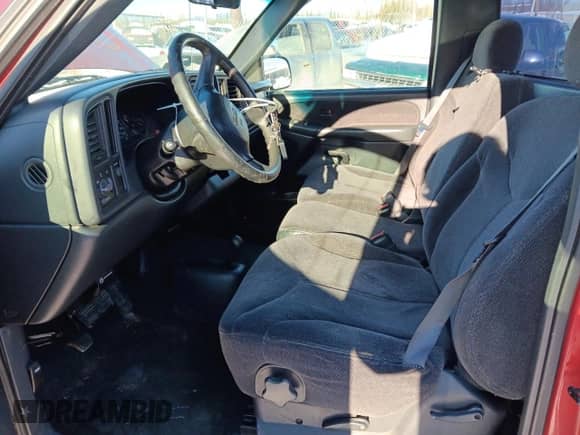 1999 GMC Sierra 1500 SLE with VIN 1GTEK14V3XE533078, listed as a Copart auction lot 48763075 with 160,477 mi miles and Salvage title. Bid and sale history available at DreamBid. Image 7.