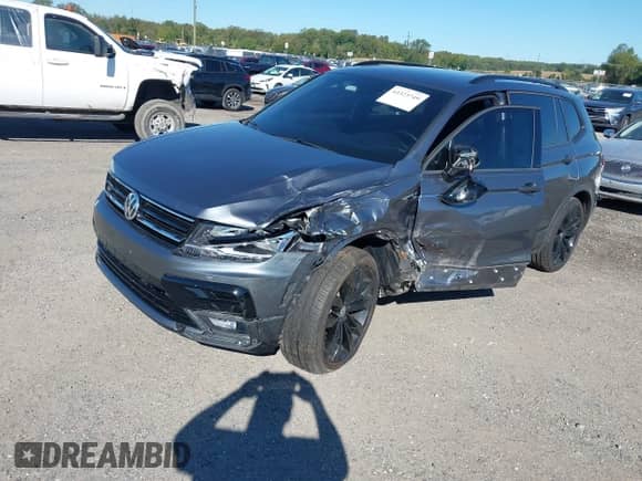 2021 Volkswagen Tiguan SE с VIN 3VV2B7AX4MM122386, выставлен на аукционе IAAI как лот 43323749 с пробегом 54 599 миль миль и . История ставок и продаж доступна на DreamBid. Изображение 2.