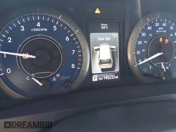 2016 Toyota Sienna XLE with VIN 5TDYK3DC6GS710062, listed as a IAAI auction lot 40953646 with 145,233 mi miles and . Bid and sale history available at DreamBid. Image 7.