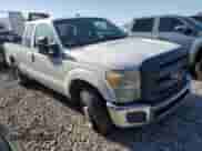 2013 Ford F-250 XL z VIN 1FT7X2A64DEA52619, wystawiony jako Copart lot #56963475 z przebiegiem 187 519 mil mil oraz Czysty tytuł • Clean title. Historia ofert i sprzedaży dostępna na DreamBid. Obrazek 4.