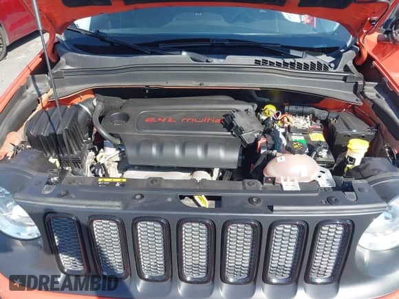 2017 Jeep Renegade Latitude with VIN ZACCJBBB6HPF27549, listed as a IAAI auction lot 43106137 with 102,105 mi miles and . Bid and sale history available at DreamBid. Image 10.