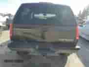 1997 Chevrolet Tahoe с VIN 3GNEK18R6VG156112, выставлен на аукционе Copart как лот 81587144 с пробегом 243 961 миль миль и На запчасти • Non repairable. История ставок и продаж доступна на DreamBid. Изображение 6.
