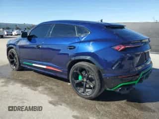 2019 Lamborghini Urus with VIN ZPBUA1ZL7KLA02968, listed as a Copart auction lot 69967374 with 9,747 mi miles and Salvage title. Bid and sale history available at DreamBid. Image 2.