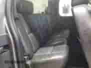 2012 Chevrolet Silverado 1500 LT z VIN 1GCRKSE75CZ275141, wystawiony jako Copart lot #81234685 z przebiegiem 224 817 mil mil oraz Szkoda całkowita • Salvage title. Historia ofert i sprzedaży dostępna na DreamBid. Obrazek 10.