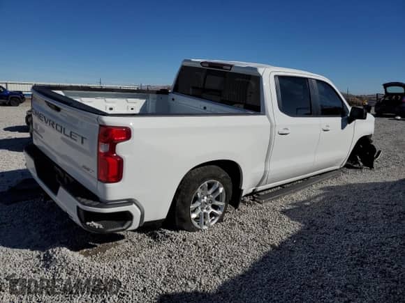 2022 Chevrolet Silverado 1500 RST z VIN 1GCUDEET9NZ568868, wystawiony jako Copart lot #41920785 z przebiegiem 22 897 mil mil oraz Szkoda całkowita • Salvage title. Historia ofert i sprzedaży dostępna na DreamBid. Obrazek 3.