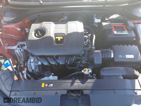 2019 Hyundai Elantra SE with VIN 5NPD74LF7KH483335, listed as a Copart auction lot 89655125 with 27,660 mi miles and Clean title. Bid and sale history available at DreamBid. Image 7.