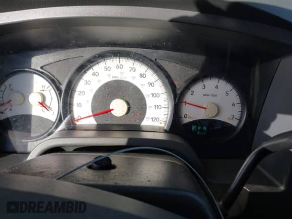 2005 Dodge Dakota ST with VIN 1D7HW22K05S250285, listed as a IAAI auction lot 43363355 with Not provided miles and . Bid and sale history available at DreamBid. Image 7.