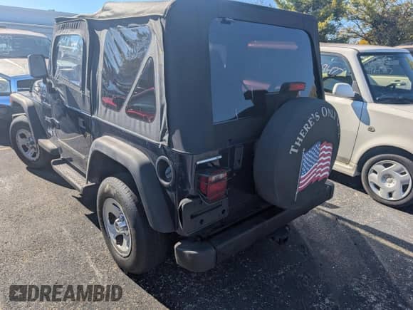 1997 Jeep Wrangler SE с VIN 1J4FY29P5VP426970, выставлен на аукционе IAAI как лот 43527663 с пробегом 93 293 миль миль и . История ставок и продаж доступна на DreamBid. Изображение 3.