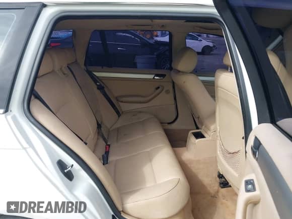 2004 BMW 3 Series 325i с VIN WBAEN33414PC12863, выставлен на аукционе IAAI как лот 43325667 с пробегом 101 779 миль миль и . История ставок и продаж доступна на DreamBid. Изображение 8.