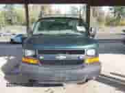 2006 Chevrolet Express Cargo z VIN 1GCHG35U961271623, wystawiony jako IAAI lot #43345381 z przebiegiem 218 399 mil mil oraz . Historia ofert i sprzedaży dostępna na DreamBid. Obrazek 12.