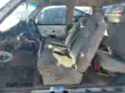 2001 Chevrolet Silverado 1500 LS с VIN 2GCEC19W611292849, выставлен на аукционе Copart как лот 86444045 с пробегом Не указан миль и Чистый • Clean title. История ставок и продаж доступна на DreamBid. Изображение 7.