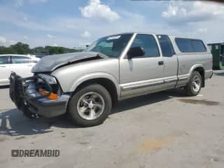 2003 Chevrolet S-10 LS с VIN 1GCCS19X238113452, выставлен на аукционе Copart как лот 67312225 с пробегом 114 942 миль миль и Списание • Salvage title. История ставок и продаж доступна на DreamBid. Изображение 1.