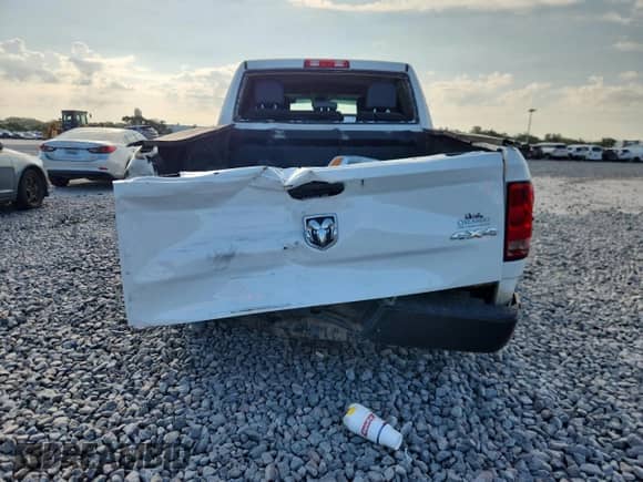 2021 Ram 1500 Tradesman z VIN 3C6RR7KG4MG706283, wystawiony jako Copart lot #68333615 z przebiegiem Nie podano mil oraz Nie do naprawy • Non repairable. Historia ofert i sprzedaży dostępna na DreamBid. Obrazek 6.