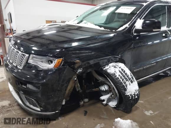 2017 Jeep Grand Cherokee Summit с VIN 1C4RJFJG9HC759405, выставлен на аукционе IAAI как лот 41374933 с пробегом 98 523 миль миль и . История ставок и продаж доступна на DreamBid. Изображение 6.