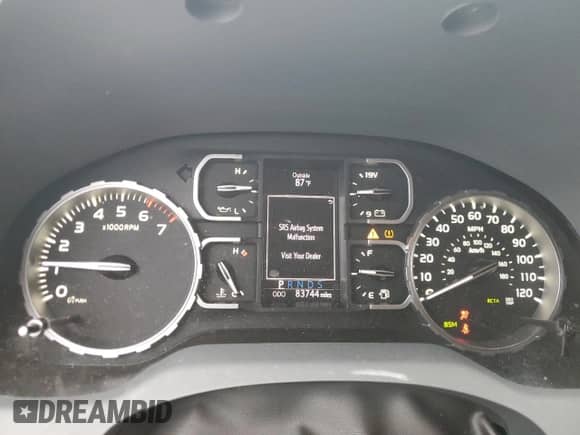 2020 Toyota Tundra Platinum с VIN 5TFGY5F19LX263409, выставлен на аукционе Copart как лот 71579134 с пробегом 83 744 миль миль и На запчасти • Non repairable. История ставок и продаж доступна на DreamBid. Изображение 9.