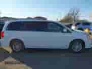 2019 Dodge Grand Caravan SXT with VIN 2C4RDGCG1KR672042, listed as a IAAI auction lot 41213183 with 160,019 mi miles and . Bid and sale history available at DreamBid. Image 13.