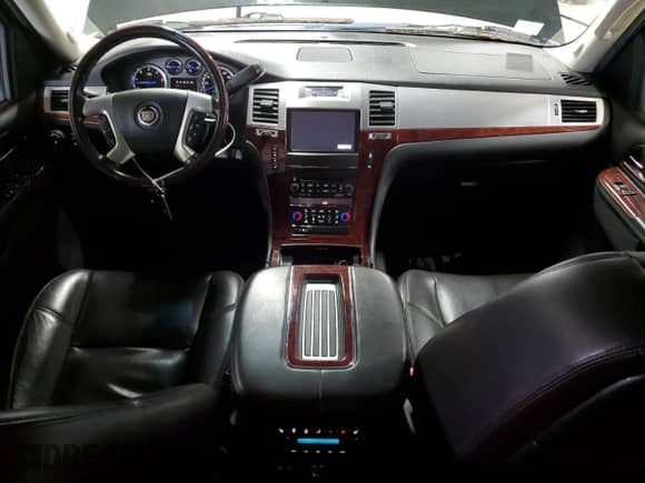 2014 Cadillac Escalade with VIN 1GYS4GEF2ER118003, listed as a Copart auction lot 53081955 with 269,073 mi miles and Clean title. Bid and sale history available at DreamBid. Image 8.