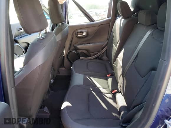 2018 Jeep Renegade Altitude with VIN ZACCJABB8JPG74732, listed as a Copart auction lot 71857075 with 81,449 mi miles and Salvage title. Bid and sale history available at DreamBid. Image 10.