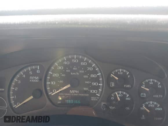 2000 GMC Sierra 1500 SLE с VIN 2GTEK19V5Y1130912, выставлен на аукционе IAAI как лот 43368224 с пробегом 193 166 миль миль и . История ставок и продаж доступна на DreamBid. Изображение 7.
