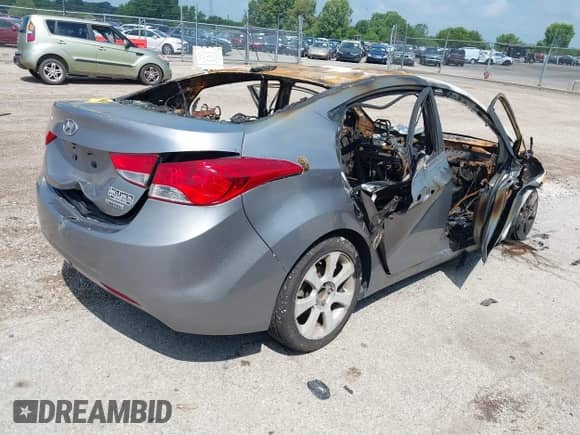 2012 Hyundai Elantra GLS с VIN KMHDH4AE8CU267293, выставлен на аукционе IAAI как лот 42690687 с пробегом Не указан миль и . История ставок и продаж доступна на DreamBid. Изображение 4.