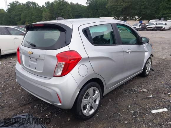 2019 Chevrolet Spark LS с VIN KL8CB6SA5KC707492, выставлен на аукционе IAAI как лот 43059585 с пробегом 84 108 миль миль и . История ставок и продаж доступна на DreamBid. Изображение 4.